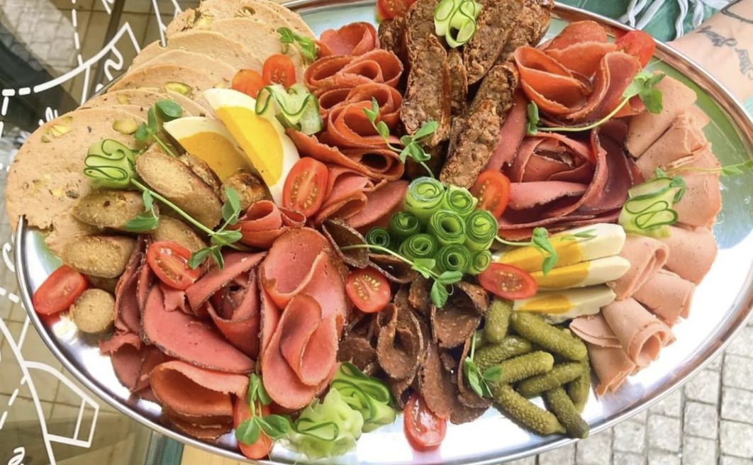 vegan deli plate "meat" selections